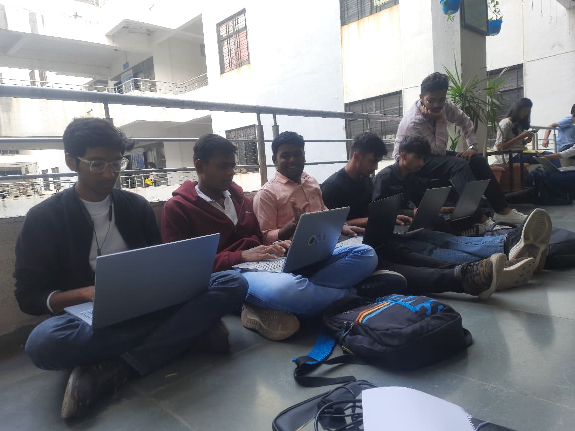 SIH 2024 team discussion